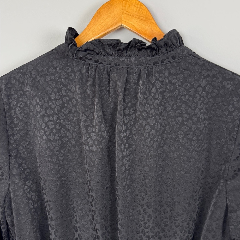 Lilly Pulitzer Abriana Faux Wrap Dress. Onyx. Size 6. - Picture 8 of 10